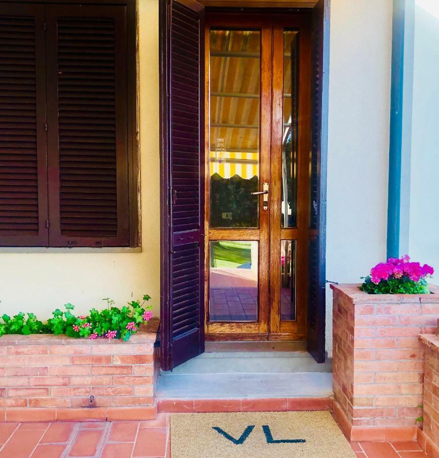 Villa Lavinia B&B Montescudaio Ngoại thất bức ảnh